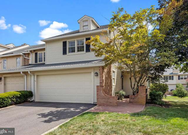 Property at 96 Sutphin Pnes, Yardley, PA 19067, 3 beds, 2.5 baths