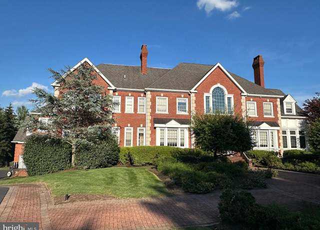 Property at 110 Brittany Way, Blue Bell, PA 19422, 5 beds, 6.5 baths