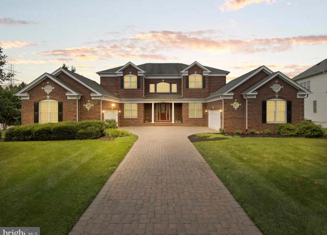 Property at 43157 Tall Pines Ct, Ashburn, VA 20147, 7 beds, 6.5 baths