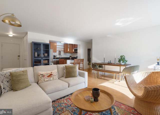 Property at 1325 18th St NW #302, Washington, DC 20036, 1 bed, 1 bath