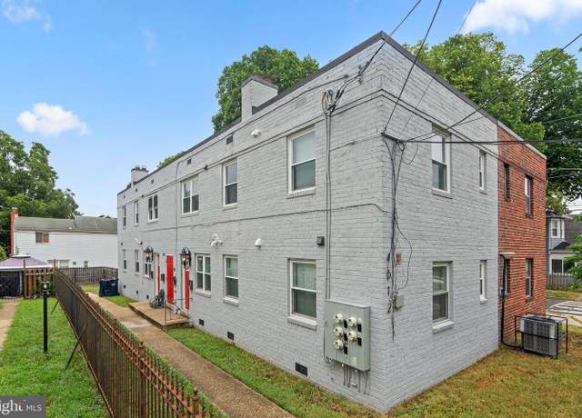 Property at 4612 Kane Pl NE, Washington, DC 20019, 8 beds