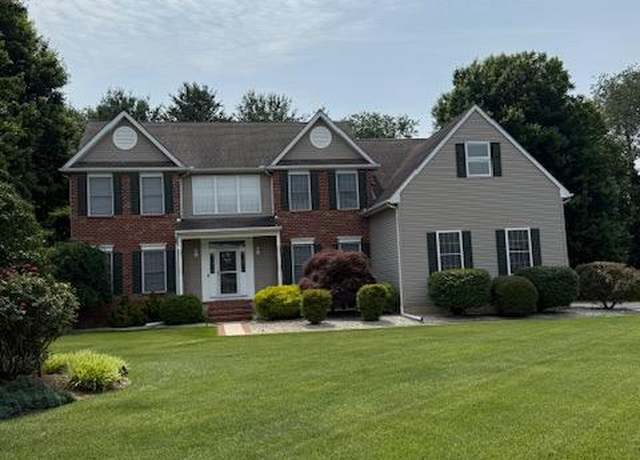 Property at 13 Emerson Dr, Dover, DE 19901, 5 beds, 3 baths