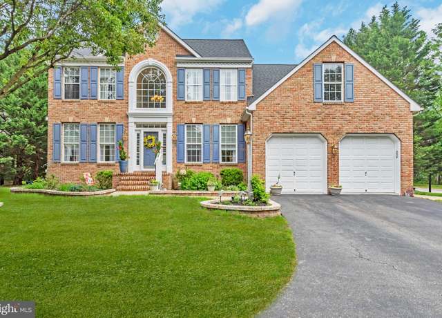 Property at 8139 Showcase Ct, Pasadena, MD 21122, 7 beds, 4 baths