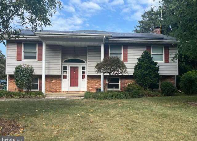 Property at 3204 Hooper Rd, New Windsor, MD 21776, 3 beds, 3.5 baths
