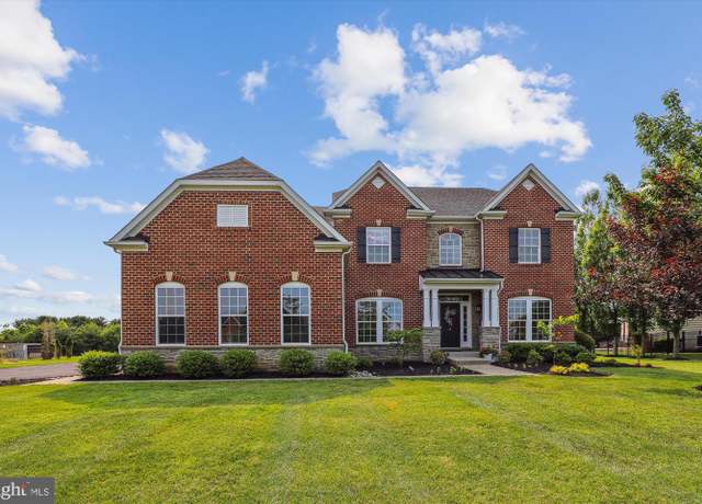 Property at 14875 Michele Dr, Glenelg, MD 21737, 4 beds, 3.5 baths