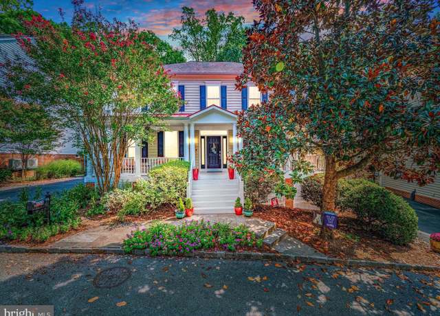 Property at 854 Still Creek Ln, Gaithersburg, MD 20878, 4 beds, 4.5 baths