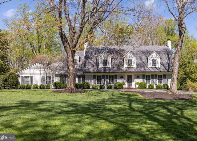 Property at 10901 Burbank Dr, Potomac, MD 20854, 4 beds, 4.5 baths
