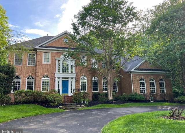 Property at 15410 River Rd, Darnestown, MD 20874, 4 beds, 4.5 baths