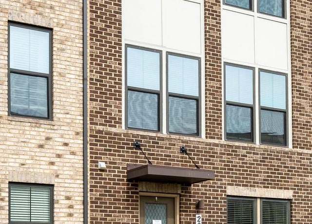 Property at 2821 Toles Park Dr, Suitland, MD 20746, 4 beds, 2.5 baths