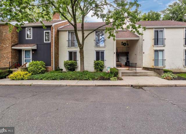 Property at 18 S Close, Moorestown, NJ 08057, 2 beds, 2 baths