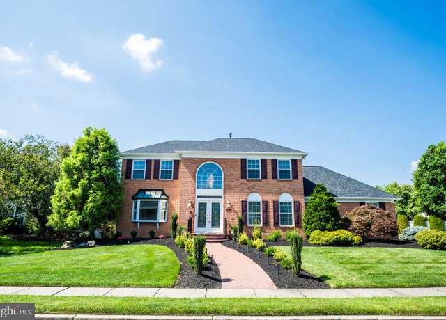 Property at 27 Wendee Way, Sewell, NJ 08080, 5 beds, 3.5 baths