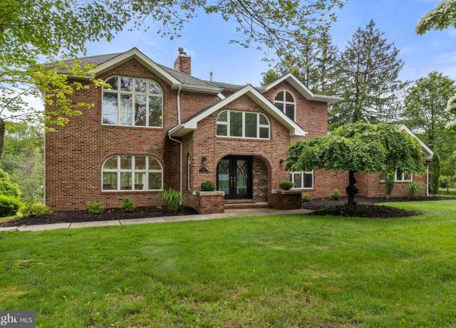 Property at 173 Old Beekman Rd, Monmouth Junction, NJ 08852, 6 beds, 4 baths