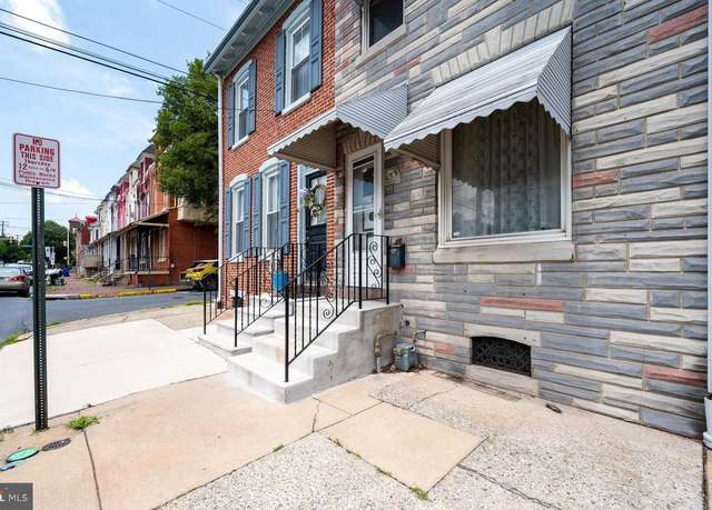 Property at 533 Windsor St, Reading, PA 19601, 3 beds, 2.5 baths