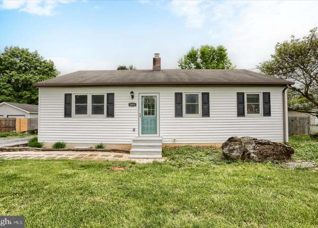 Property at 1083 W Trindle Rd, Mechanicsburg, PA 17055, 3 beds, 1 bath