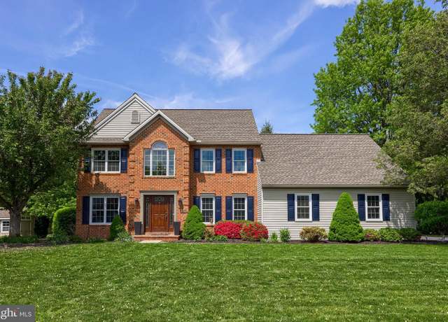 Property at 315 Royal Hunt Way, Lititz, PA 17543, 4 beds, 2.5 baths