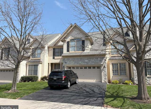 Property at 33 Brownstone Dr, East Norriton, PA 19401, 3 beds, 3.5 baths