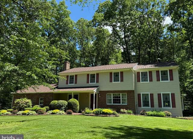 Property at 2114 Yerger Rd, Pottstown, PA 19464, 4 beds, 2.5 baths