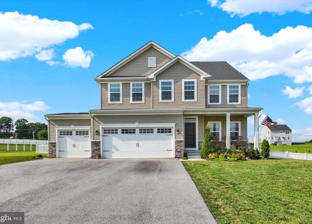 Property at 33 Winifred, Hanover, PA 17331, 4 beds, 3.5 baths