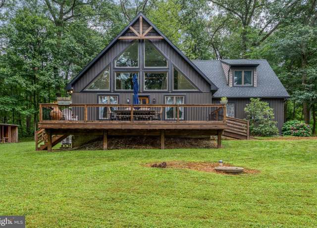 Property at 9353 Camp Rd, Red Lion, PA 17356, 3 beds, 3 baths