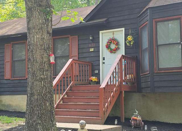 Property at 611 Abbey Dr, Ruther Glen, VA 22546, 3 beds, 2 baths