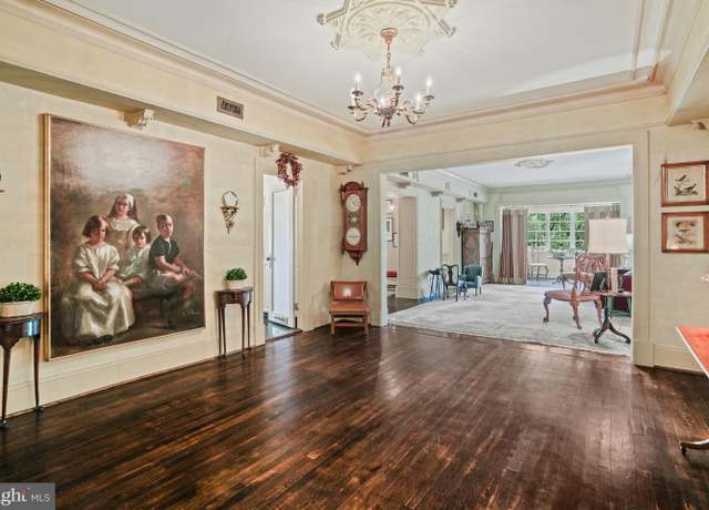Property at 3901 Connecticut Ave NW #402, Washington, DC 20008, 2 beds, 2 baths