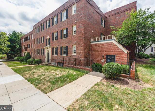 Property at 2015 37th St SE #102, Washington, DC 20020, 3 beds, 2 baths