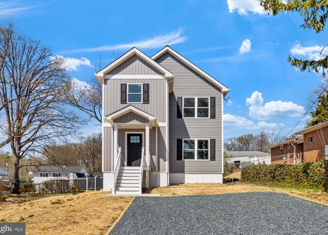 Property at 7412 Belmont Ave, Baltimore, MD 21224, 3 beds, 2.5 baths