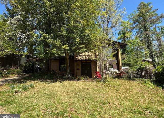 Property at 6425 Earlham Dr, Bethesda, MD 20817, 4 beds, 2.5 baths