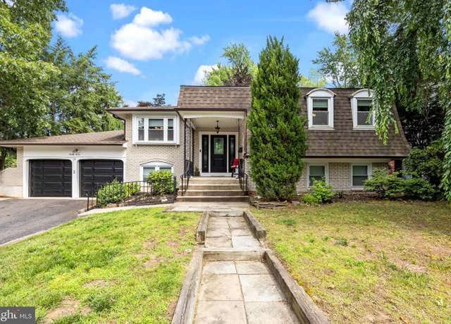 Property at 27 Karen Dr, Cherry Hill, NJ 08003, 5 beds, 3 baths