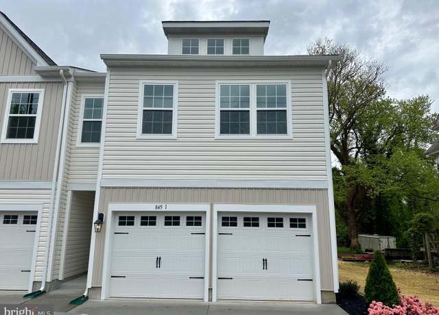 Property at 845 Broadway #1, West Cape May, NJ 08204, 4 beds, 2.5 baths
