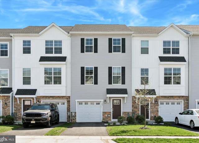 Property at 65 Aviary Rd, West Deptford, NJ 08086, 3 beds, 2.5 baths
