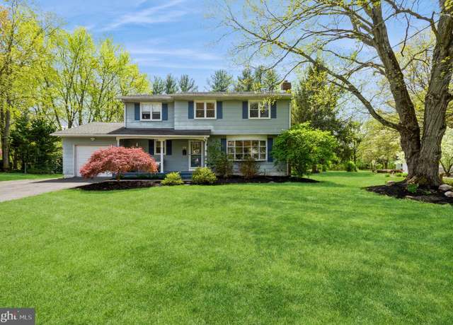 Property at 44 Brooktree Rd, East Windsor, NJ 08520, 4 beds, 2.5 baths