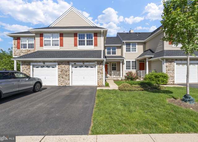 Property at 3 River Birch Cir, Princeton, NJ 08540, 3 beds, 2.5 baths