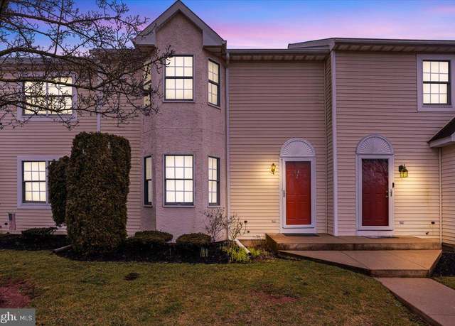 Property at 14-2 Cranberry Rdg, Reading, PA 19606, 3 beds, 2.5 baths