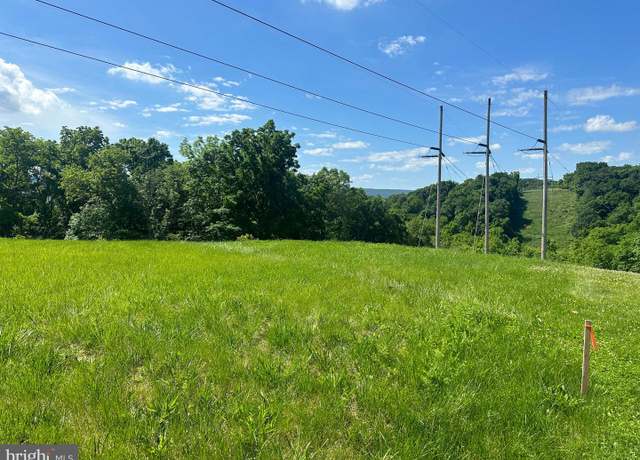 Property at 1100 Cortland Dr, Lemont, PA 16851