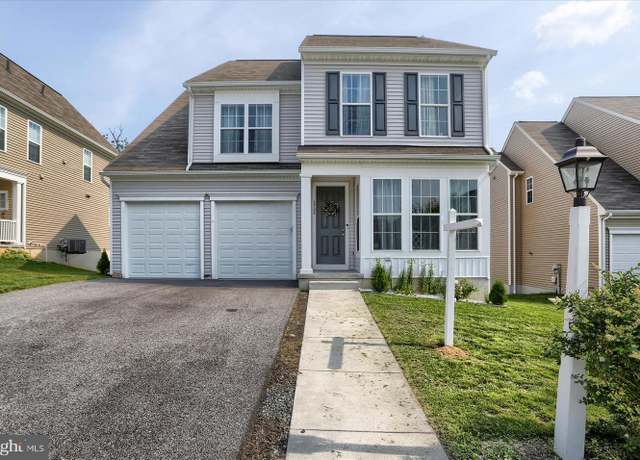Property at 1732 Driftstone Dr, Harrisburg, PA 17110, 4 beds, 2.5 baths