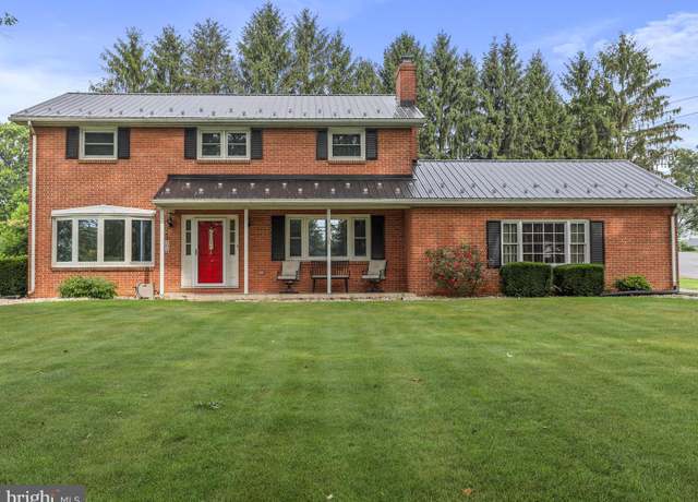 Property at 2909 Philadelphia Ave, Chambersburg, PA 17201, 4 beds, 3 baths