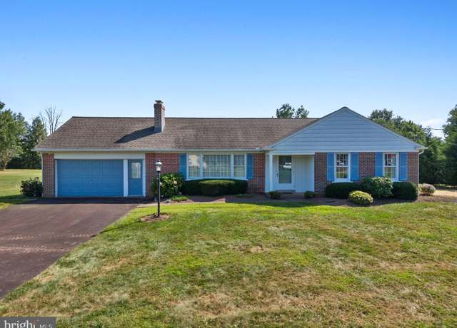 Property at 604 Morwood Rd, Telford, PA 18969, 3 beds, 1 bath