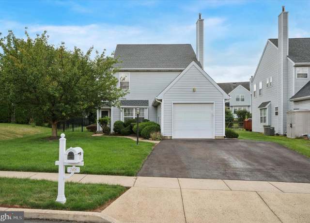 Property at 168 Eric Ln, Lansdale, PA 19446, 3 beds, 2.5 baths