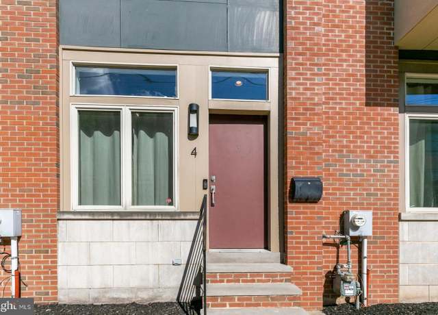 Property at 919 N 5th St #4, Philadelphia, PA 19123, 3 beds, 2.5 baths