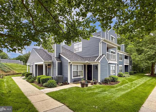 Property at 5810 Orchard Hill Ct #5810, Clifton, VA 20124, 2 beds, 2 baths