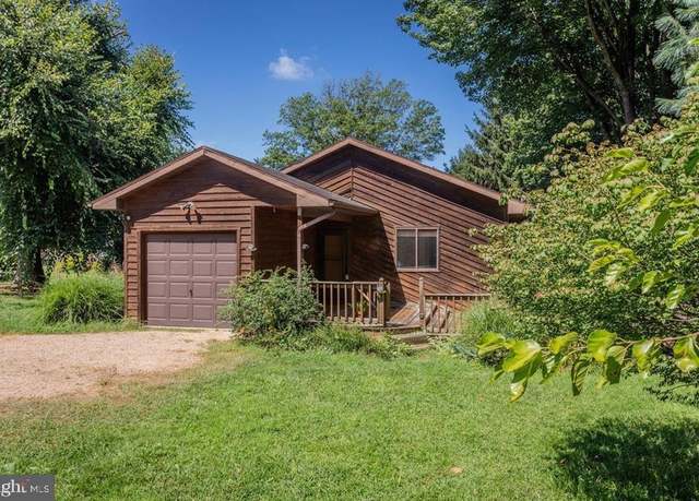 Property at 510 Stonefield Ct, Harrisonburg, VA 22802, 3 beds, 2 baths