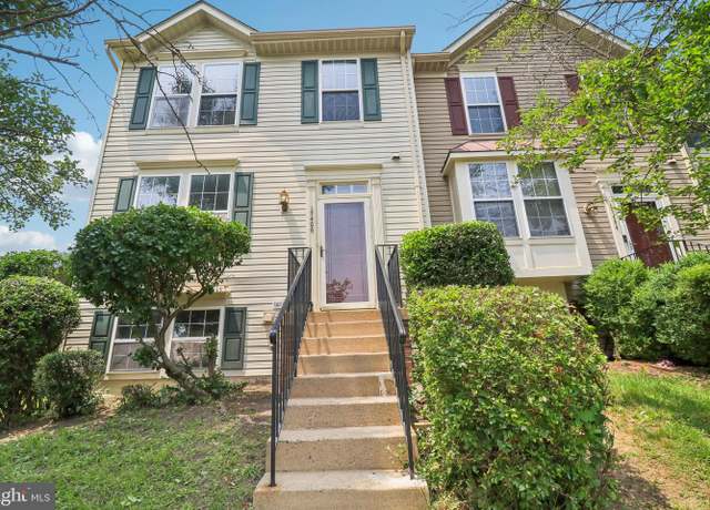 Property at 17406 Kagera Dr, Dumfries, VA 22025, 4 beds, 3.5 baths