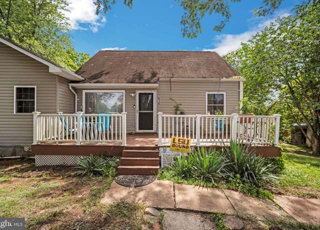 Property at 7610 Albemarle Dr, Manassas, VA 20111, 3 beds, 3.5 baths