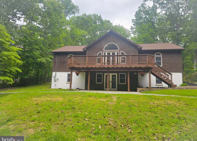 Property at 654 Lakeside Dr, Harpers Ferry, WV 25425, 4 beds, 3 baths