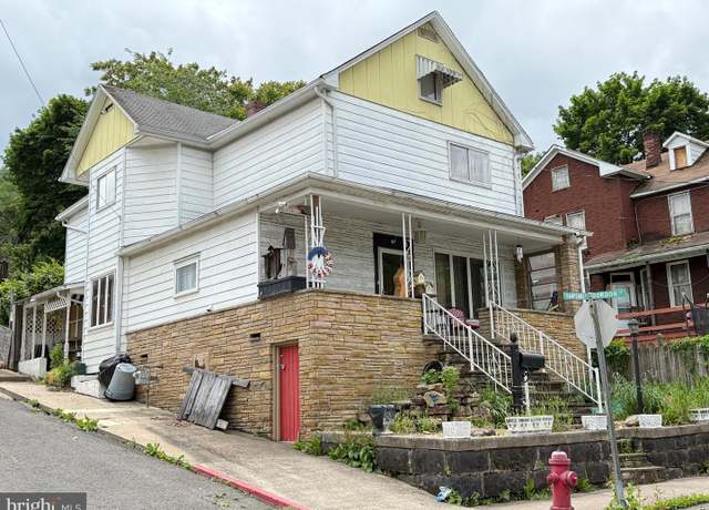 Property at 64 West Hampshire St, Piedmont, WV 26750, 4 beds, 1.5 baths
