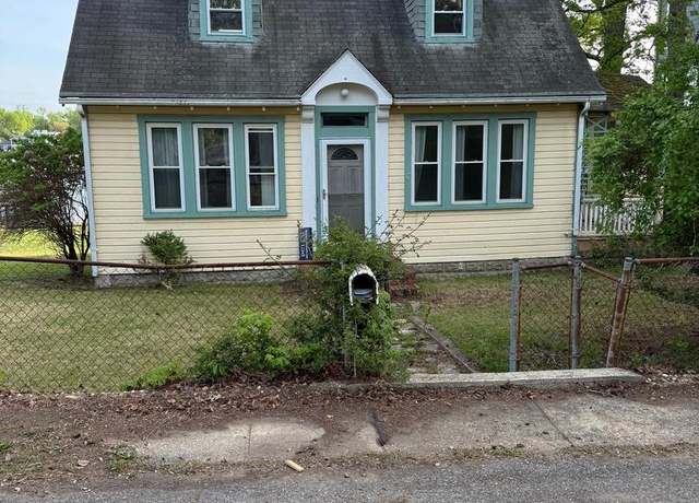 Property at 1407 Chesapeake Ave, Annapolis, MD 21403, 3 beds, 1 bath