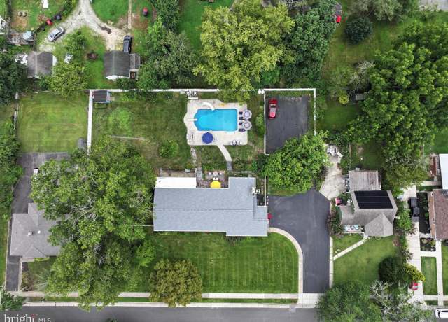 Property at 40 Marlyn St, Bridgeton, NJ 08302, 4 beds, 4 baths