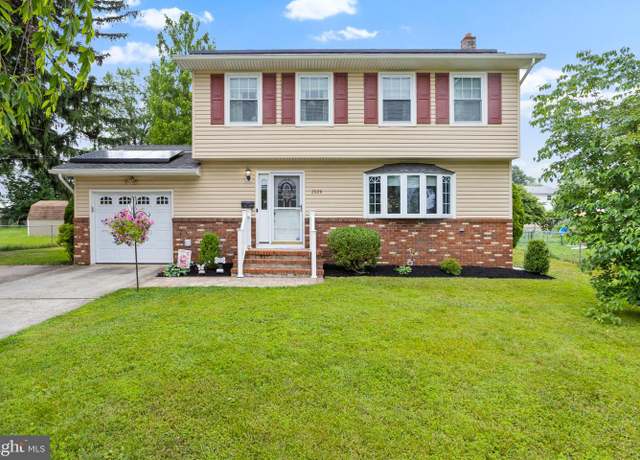 Property at 2028 S Olden Ave, Hamilton, NJ 08610, 4 beds, 1.5 baths