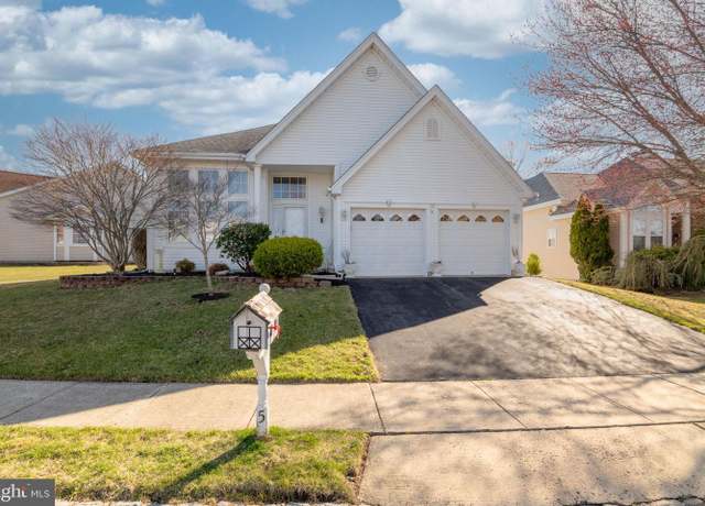 Property at 5 Shoal Dr, Barnegat, NJ 08005, 2 beds, 2 baths